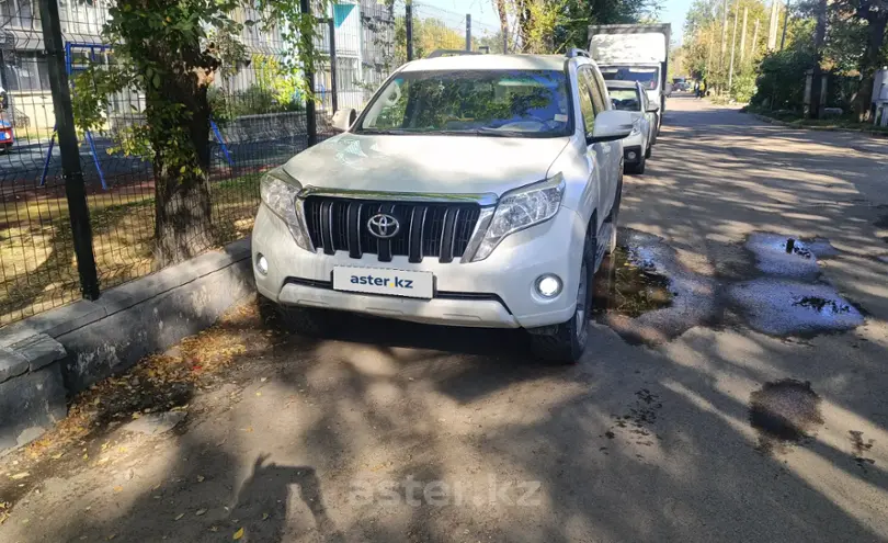 Toyota Land Cruiser Prado 2014 года за 17 000 000 тг. в Алматы