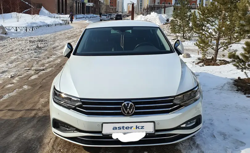 Volkswagen Passat 2020 года за 12 800 000 тг. в Астана