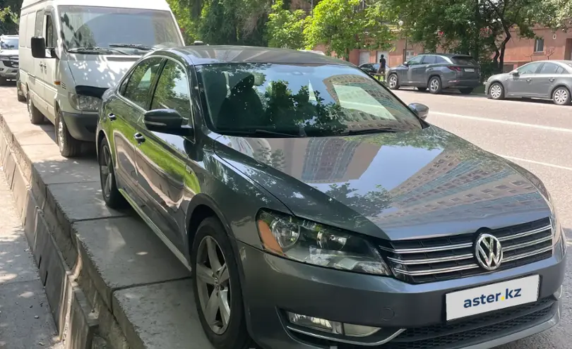 Volkswagen Passat 2015 года за 6 800 000 тг. в Алматы