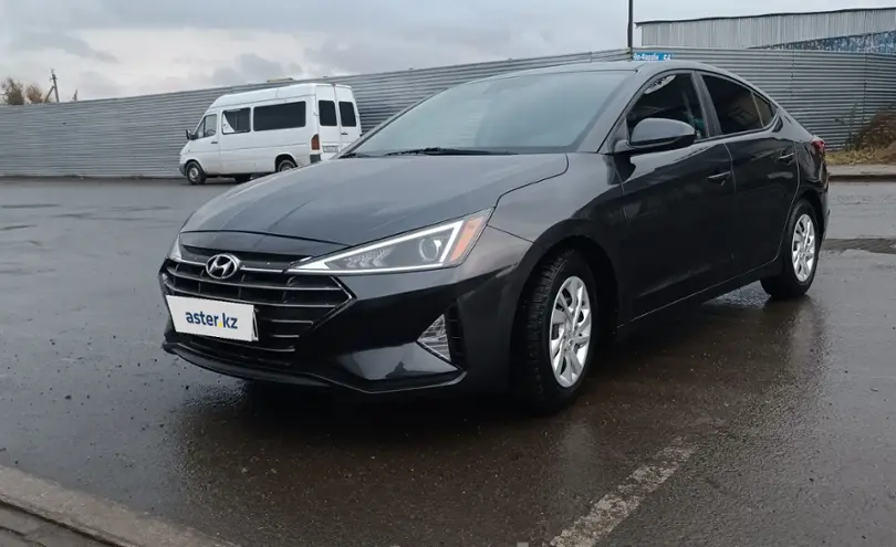 Hyundai Elantra 2020 года за 8 200 000 тг. в Астана