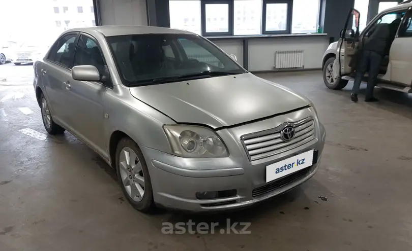 Toyota Avensis 2004 года за 2 500 000 тг. в Астана фото 2