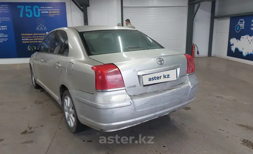 Toyota Avensis 2004 года за 2 500 000 тг. в Астана фото 4