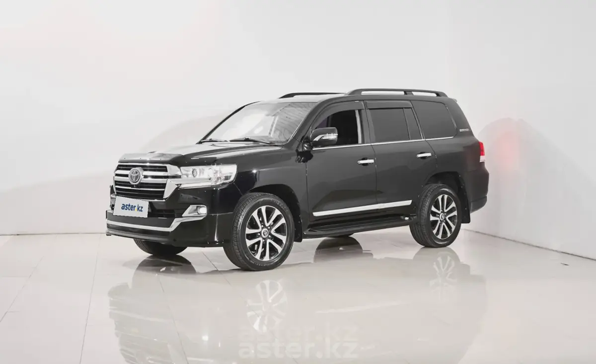 2017 Toyota Land Cruiser