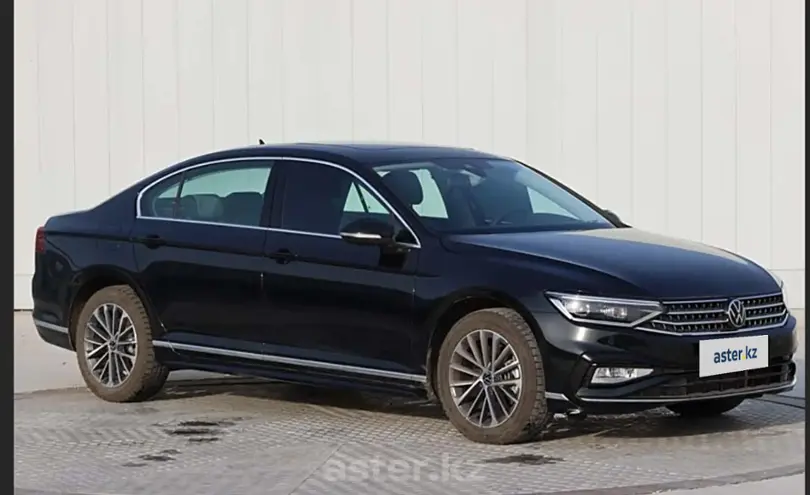 Volkswagen Passat 2023 года за 9 000 000 тг. в Алматы