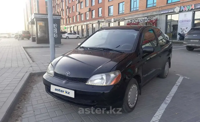 Toyota Echo 2001 года за 2 400 000 тг. в Астана