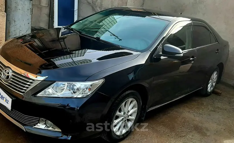 Toyota Camry 2014 года за 10 000 000 тг. в Шымкент