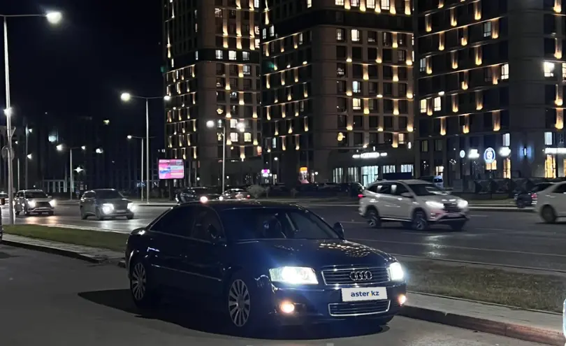 Audi A8 2004 года за 4 300 000 тг. в Астана