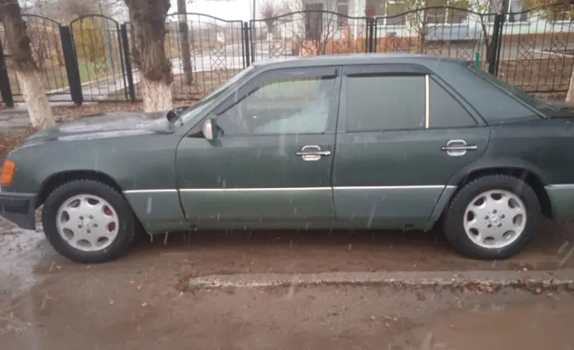 Mercedes-Benz W124 1989 года за 1 150 000 тг. в Алматинская область