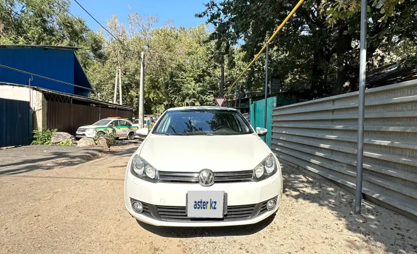 Volkswagen Golf 2009 года за 6 000 000 тг. в Алматы