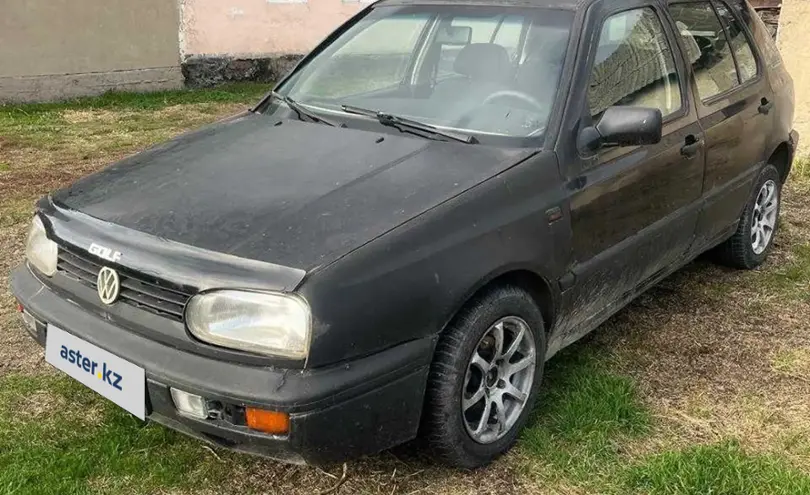 Volkswagen Golf 1995 года за 850 000 тг. в Алматы