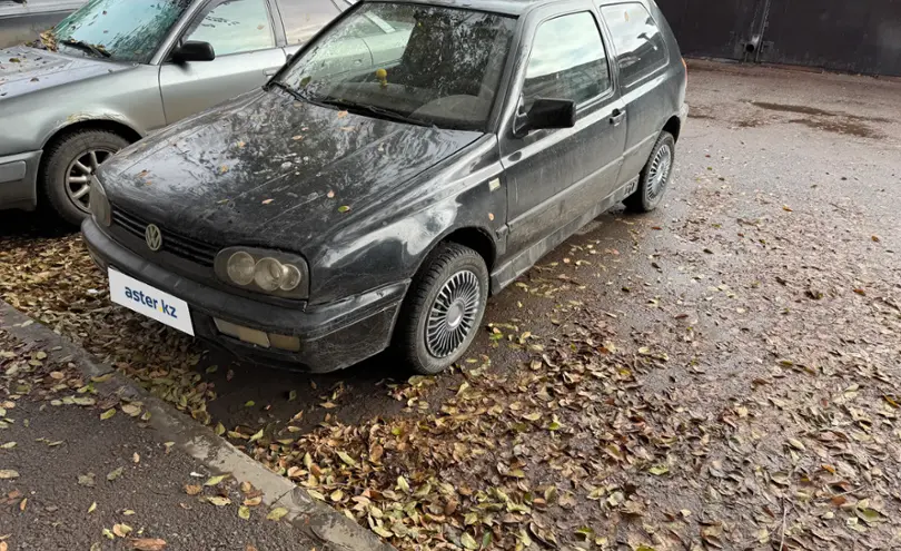 Volkswagen Golf 1994 года за 800 000 тг. в Астана