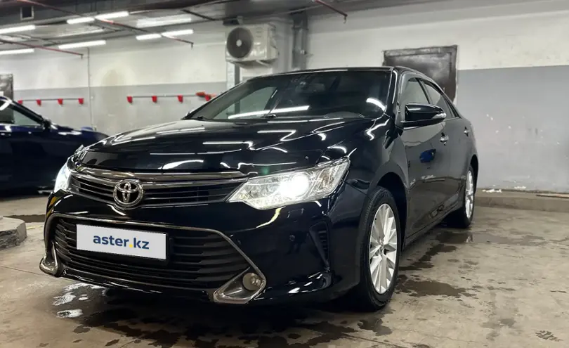 Toyota Camry 2015 года за 11 000 000 тг. в Астана