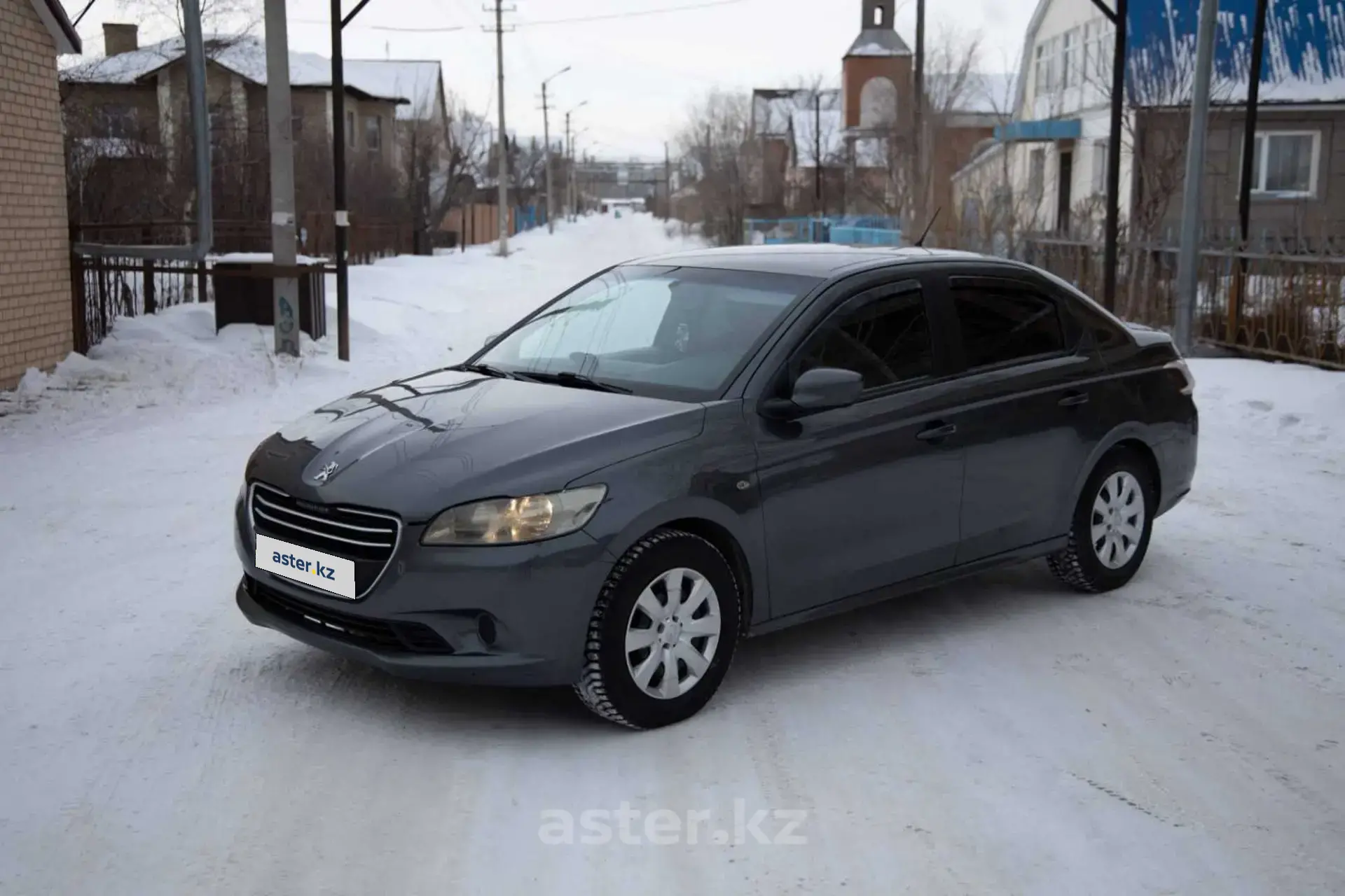 Peugeot 301 2013