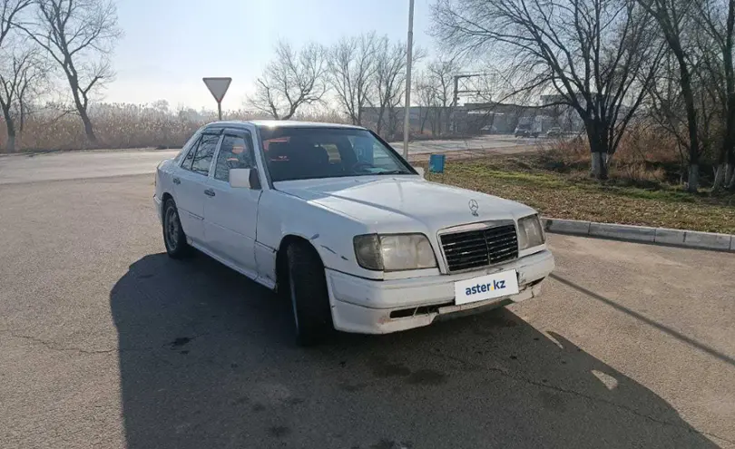 Mercedes-Benz E-Класс 1993 года за 1 600 000 тг. в Алматы