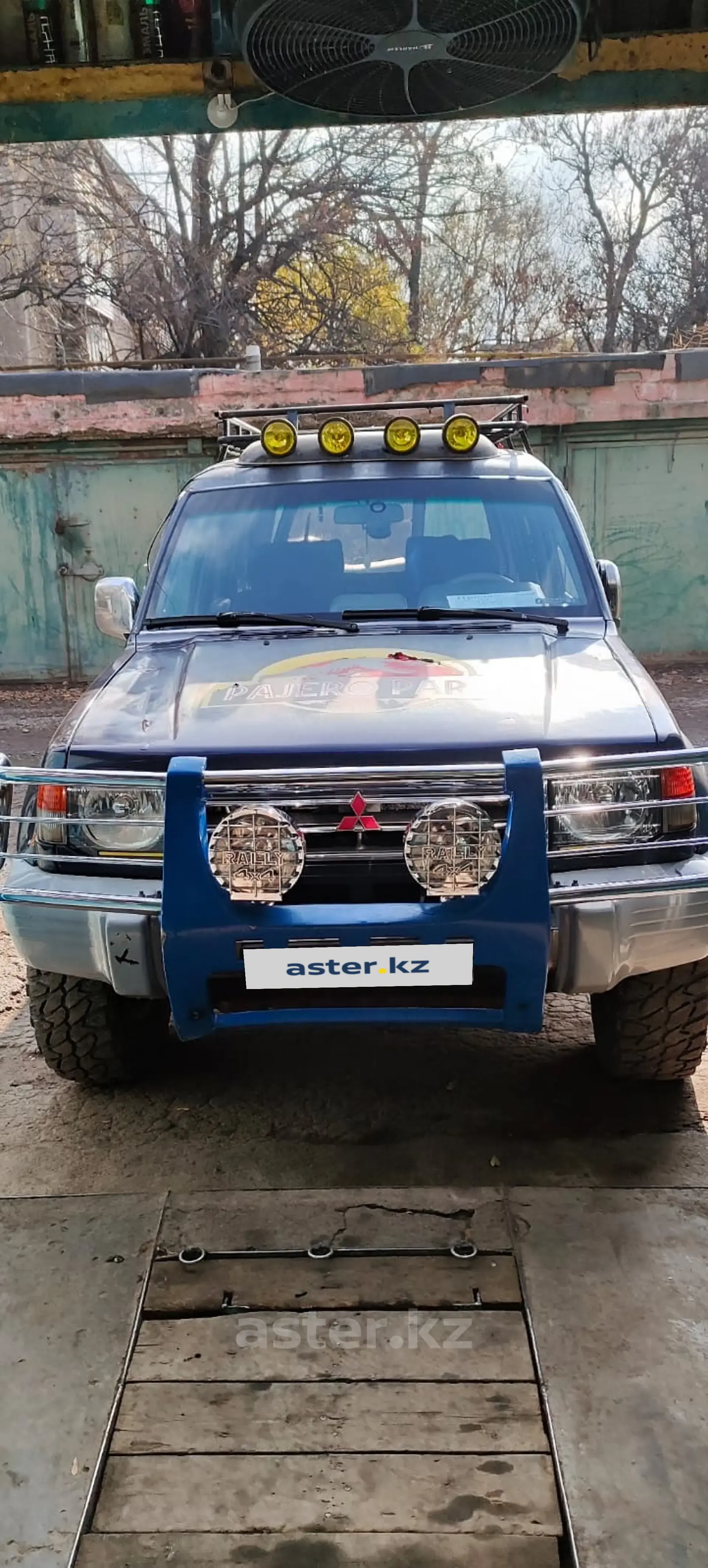 Mitsubishi Pajero 1998