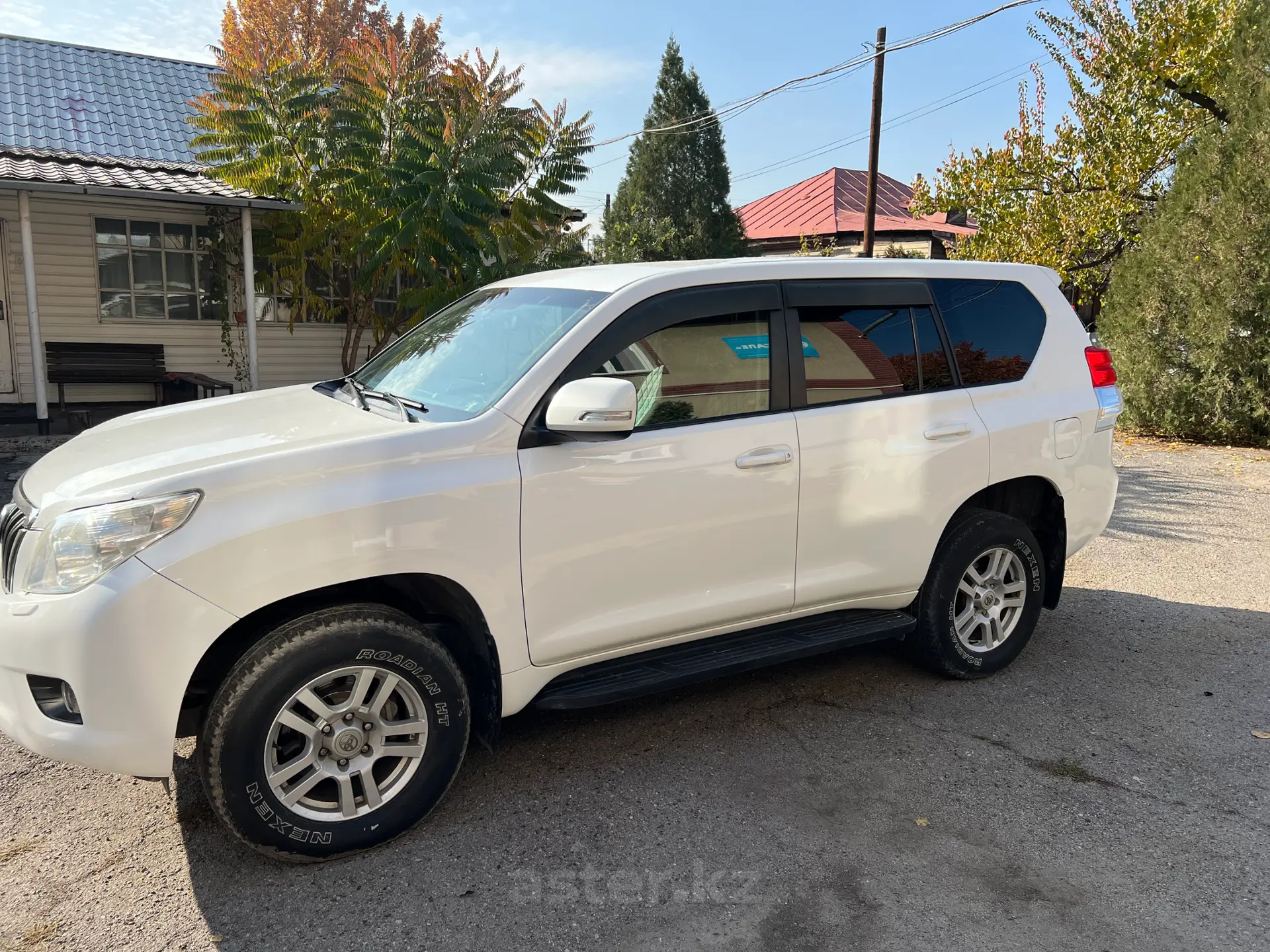 Toyota Land Cruiser Prado 2012