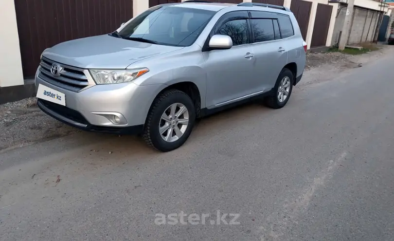 Toyota Highlander 2011 года за 11 200 000 тг. в Алматы