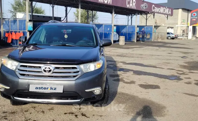 Toyota Highlander 2011 года за 11 000 000 тг. в Жамбылская область