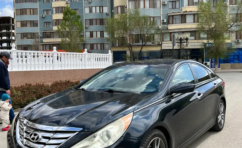 Hyundai Sonata 2012 года за 5 500 000 тг. в Атырауская область