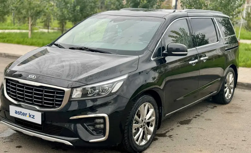 Kia Carnival 2019 года за 16 000 000 тг. в Астана