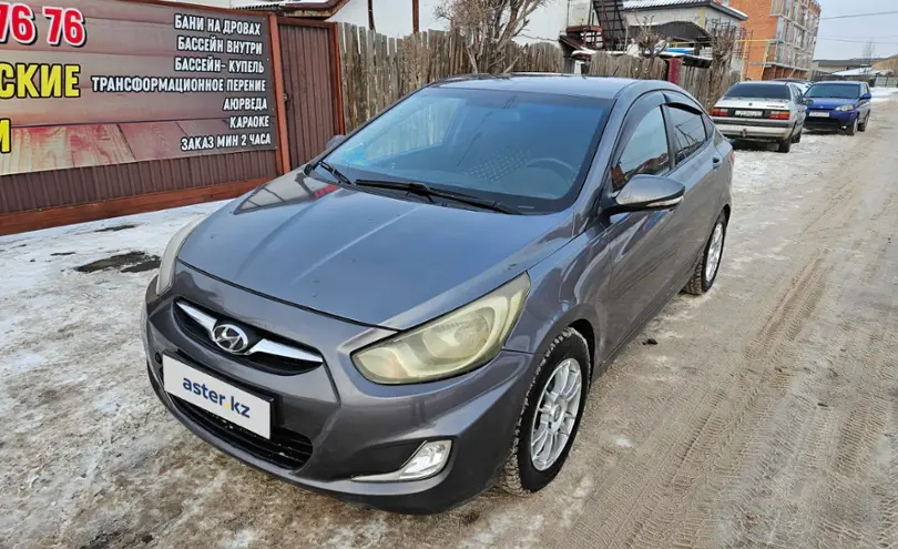 Hyundai Solaris 2011 года за 3 850 000 тг. в Астана