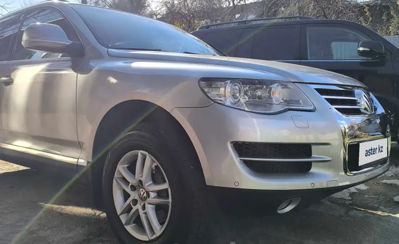 Volkswagen Touareg 2007 года за 9 100 000 тг. в Алматы