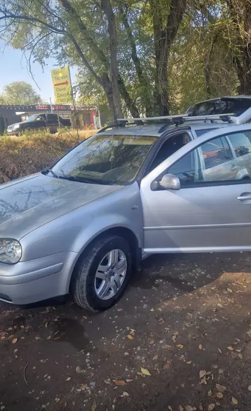 Volkswagen Golf 2001