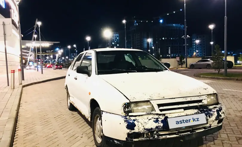 Volkswagen Polo 1997 года за 800 000 тг. в Астана