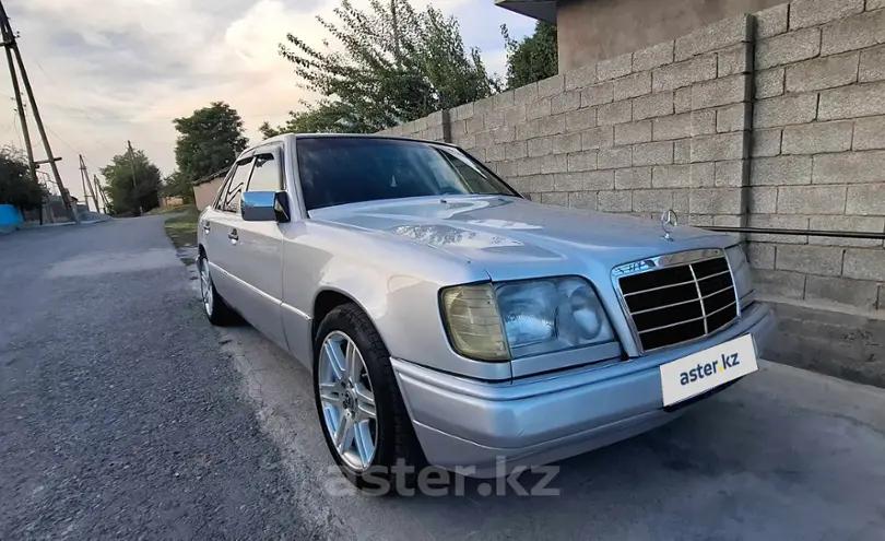 Mercedes-Benz E-Класс 1995 года за 2 700 000 тг. в Шымкент