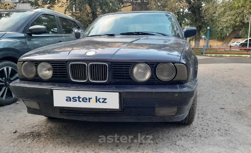 BMW 5 серии 1992 года за 990 000 тг. в Семей