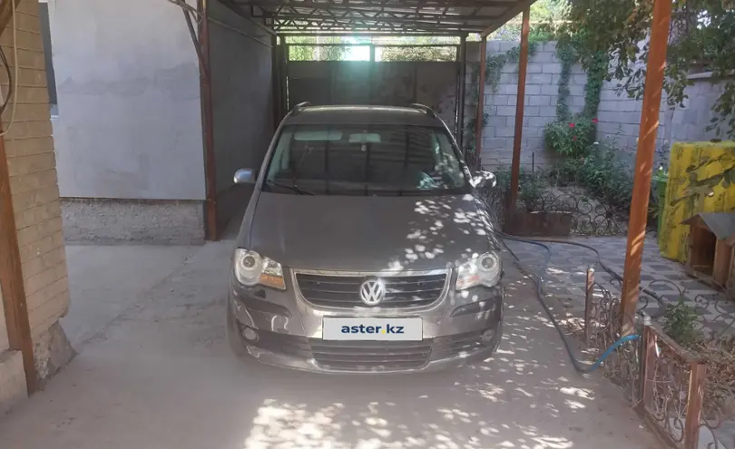 Volkswagen Touran 2007 года за 3 700 000 тг. в Шымкент