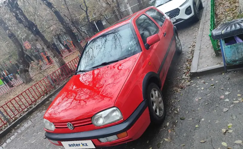 Volkswagen Golf 1995 года за 1 000 000 тг. в Астана