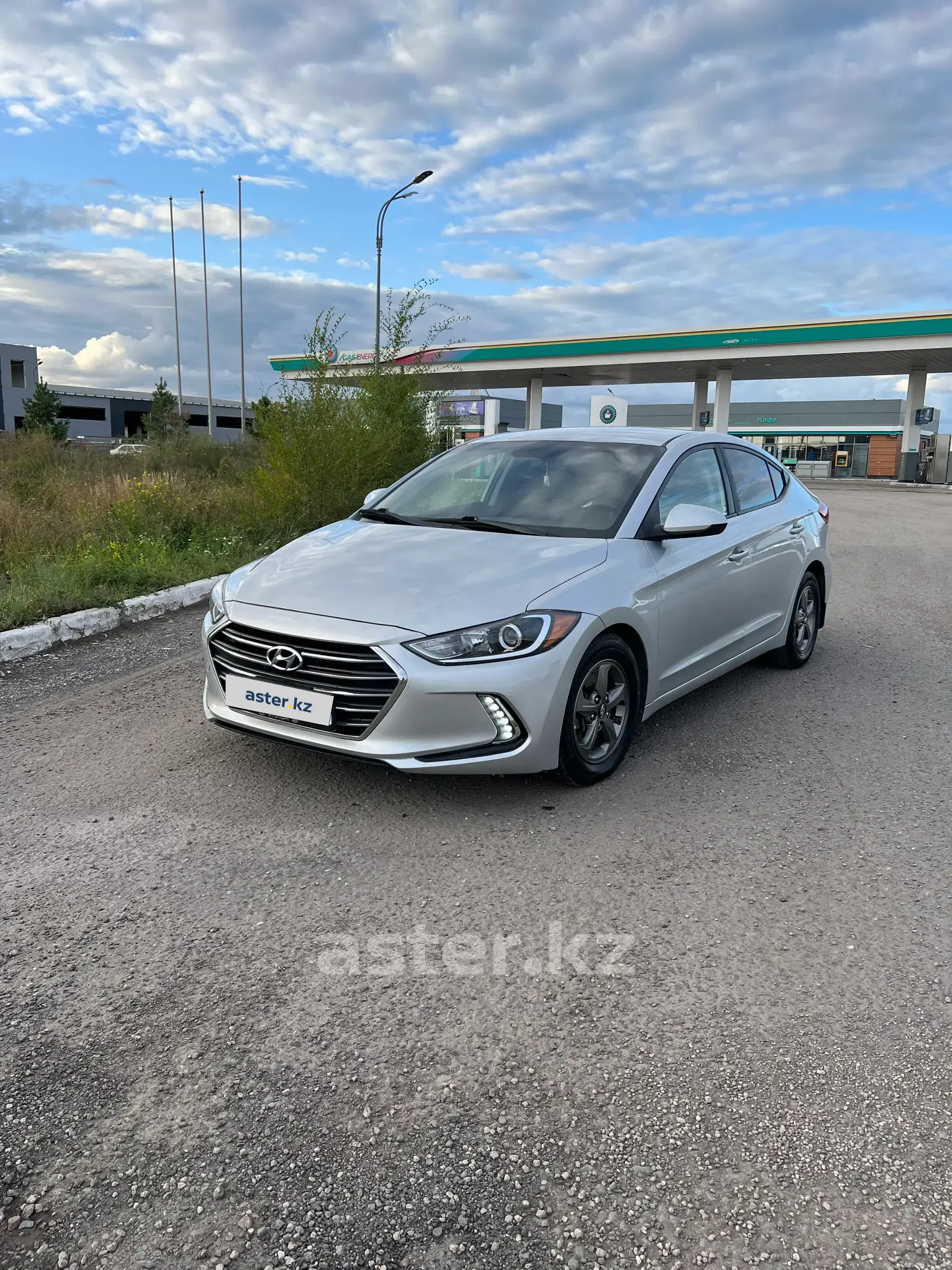 Hyundai Elantra 2016