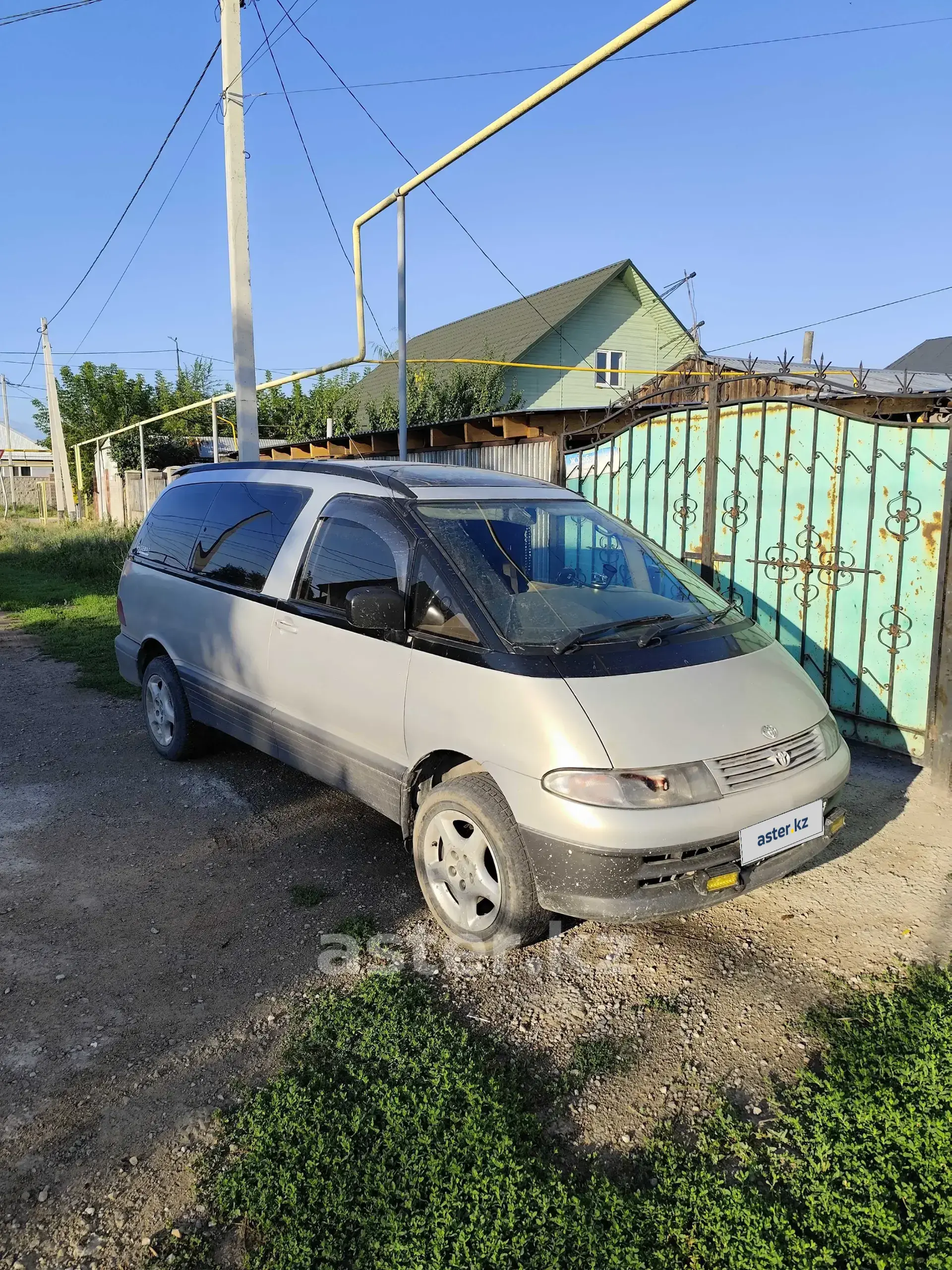 Toyota Estima 1995