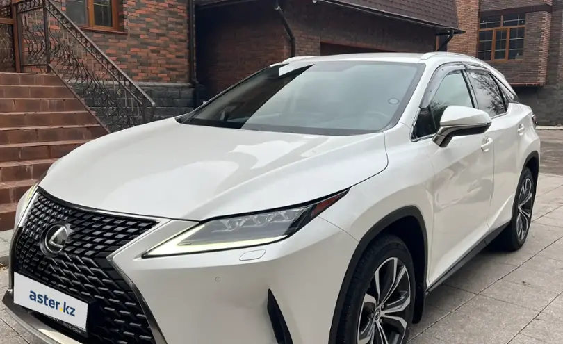 Lexus RX 2022 года за 28 000 000 тг. в Астана