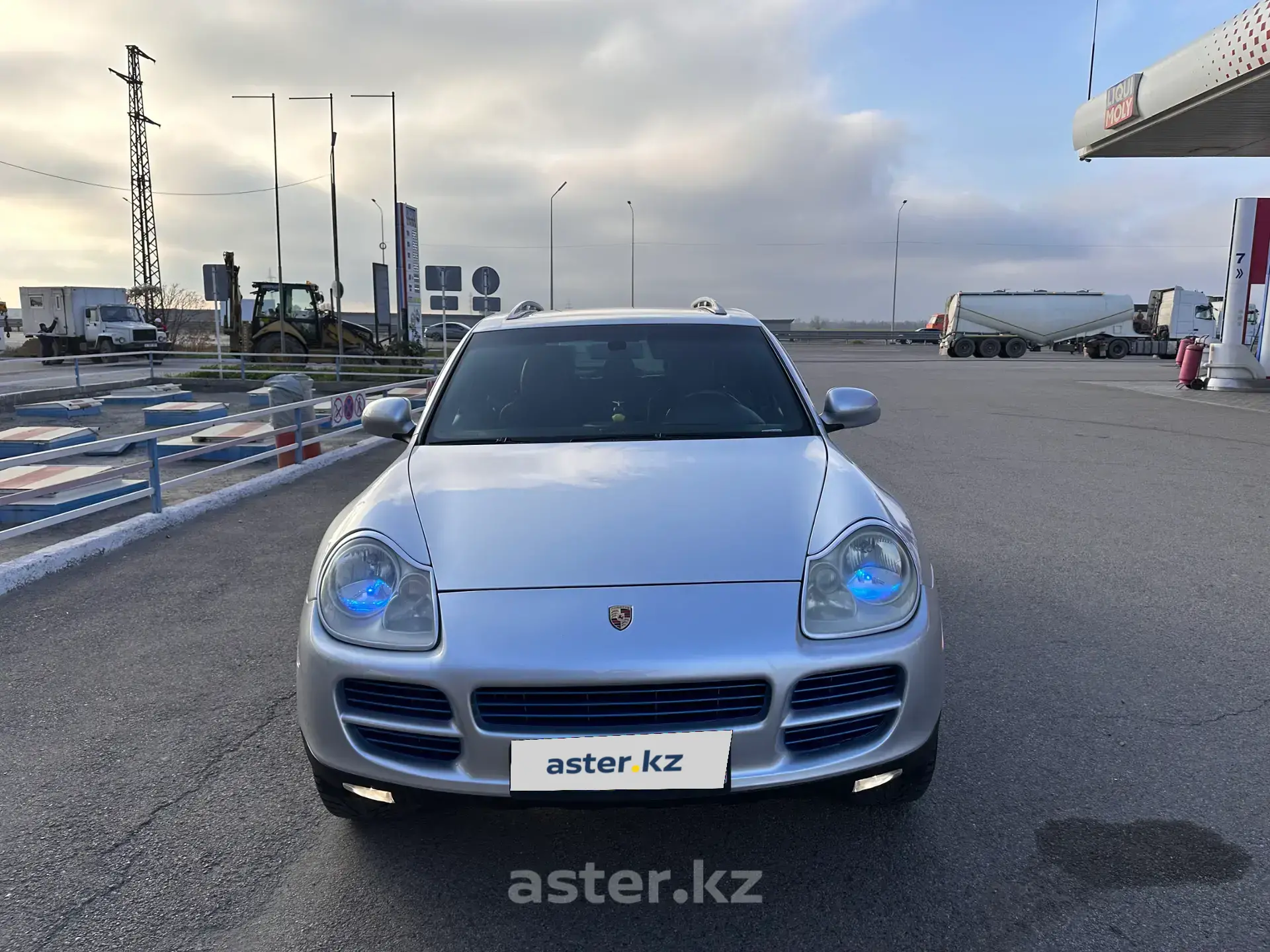 Porsche Cayenne 2004