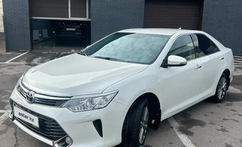 Toyota Camry 2016 года за 11 700 000 тг. в Караганда