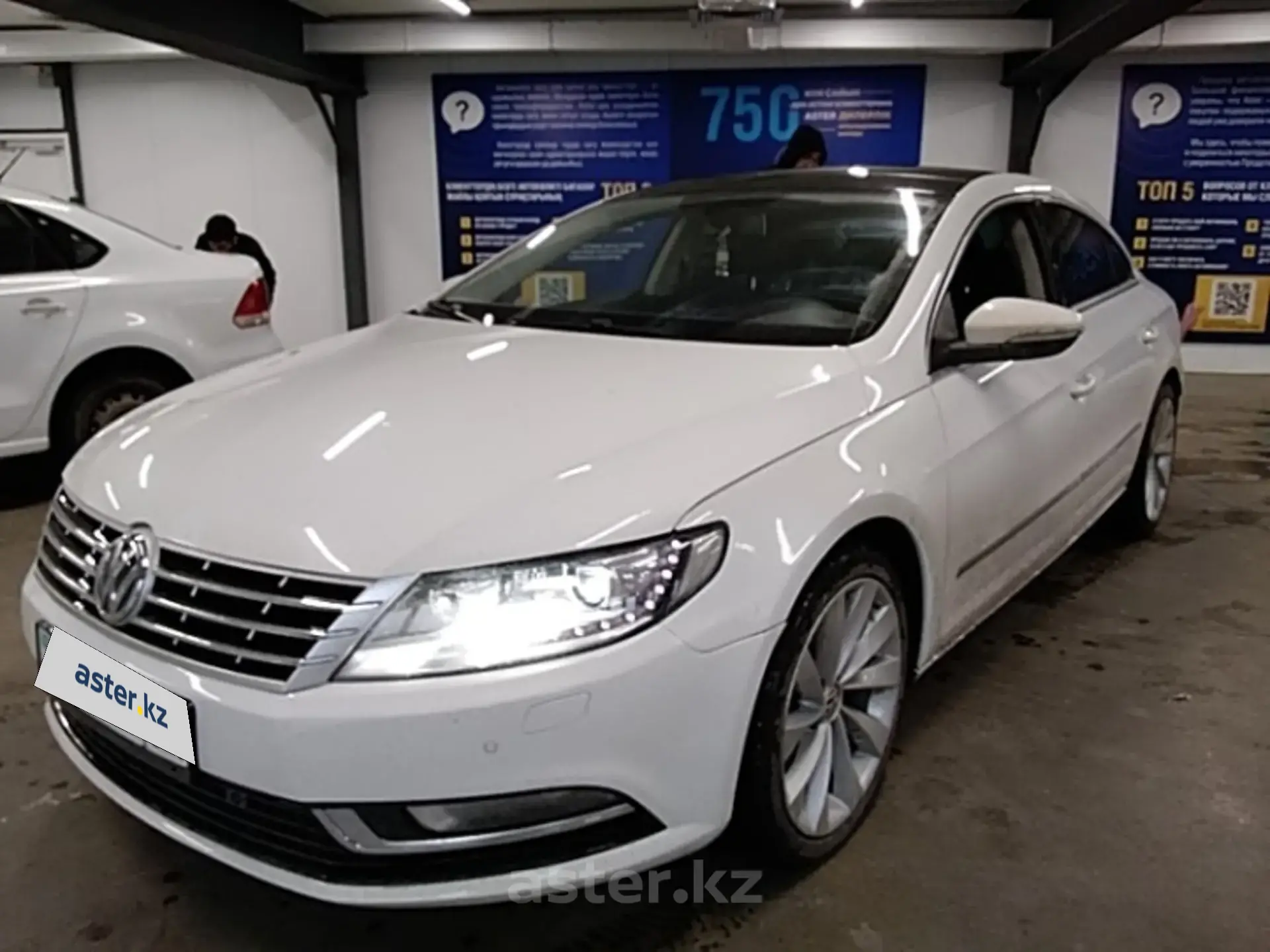 Volkswagen Passat CC 2013