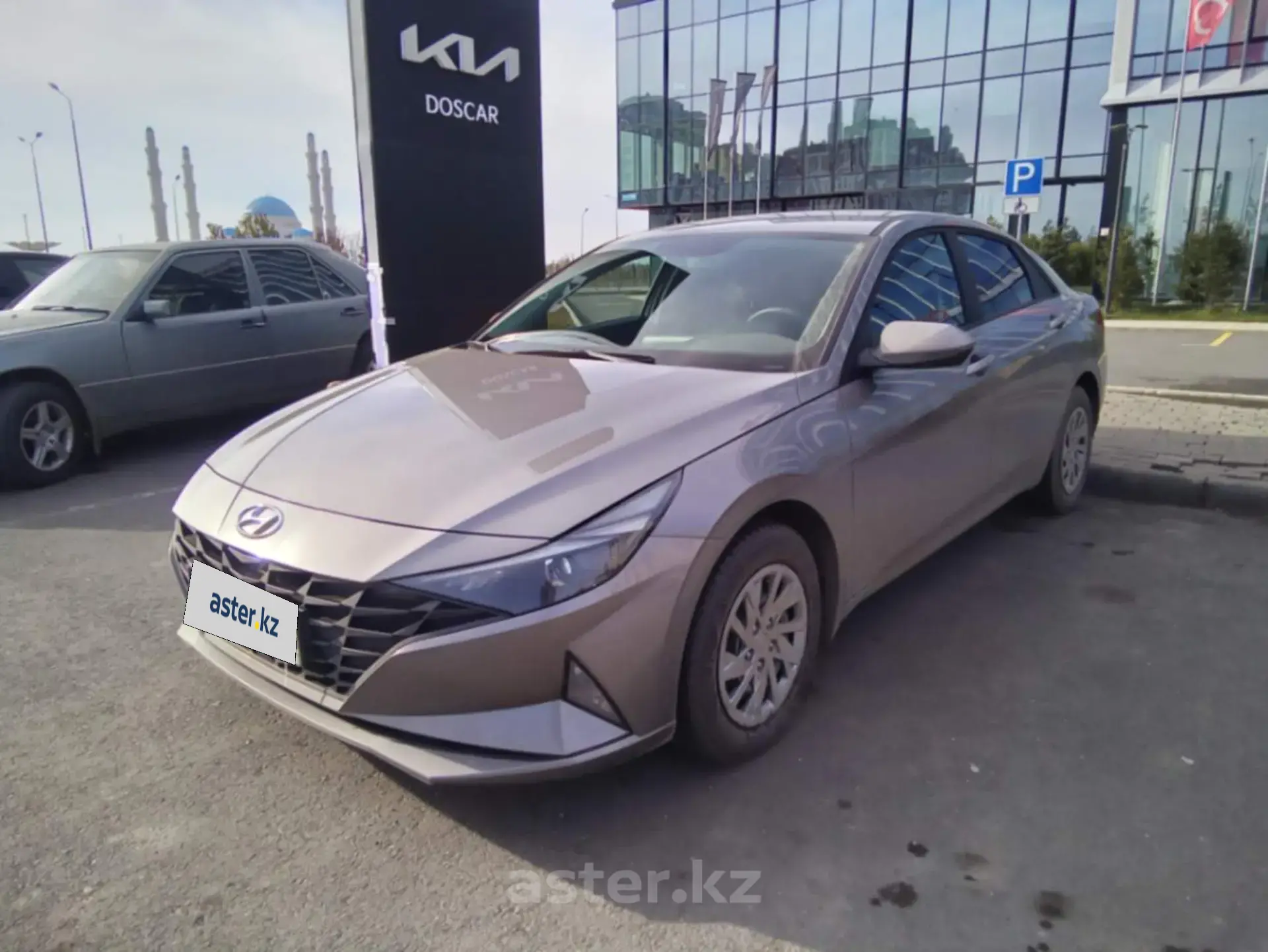 Hyundai Elantra 2023