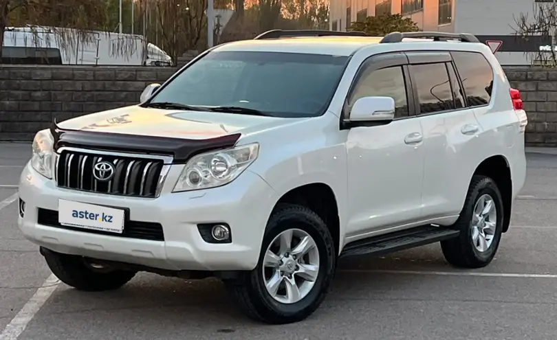 Toyota Land Cruiser Prado 2013 года за 14 400 000 тг. в Алматы