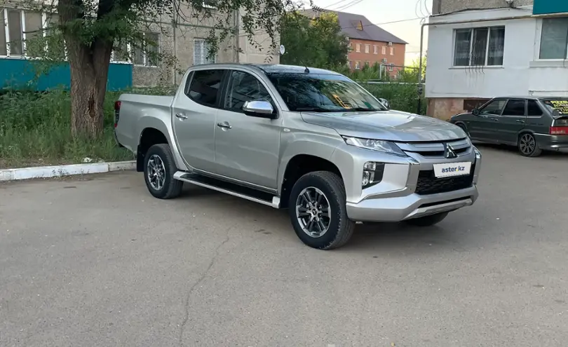 Mitsubishi L200 2022 года за 16 000 000 тг. в Западно-Казахстанская область