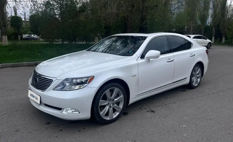 Lexus LS 2008 года за 7 500 000 тг. в Алматы