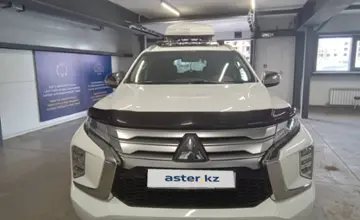 Mitsubishi Montero Sport 2022 года за 18 000 000 тг. в Астана фото 2