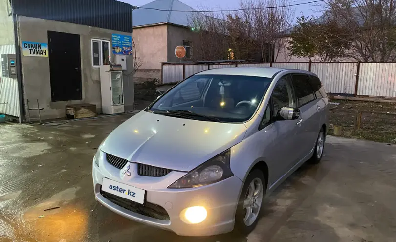 Mitsubishi Grandis 2004 года за 4 500 000 тг. в Шымкент