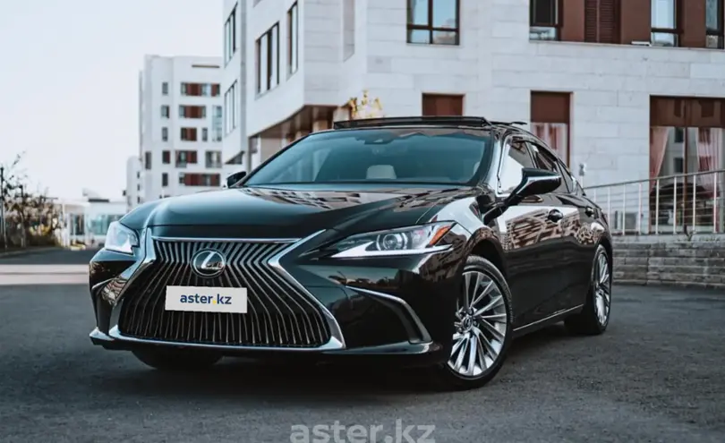 Lexus ES 2018 года за 20 200 000 тг. в Алматы