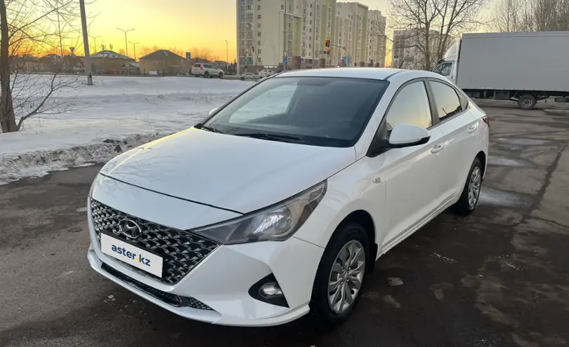 Hyundai Accent 2021 года за 6 800 000 тг. в Астана