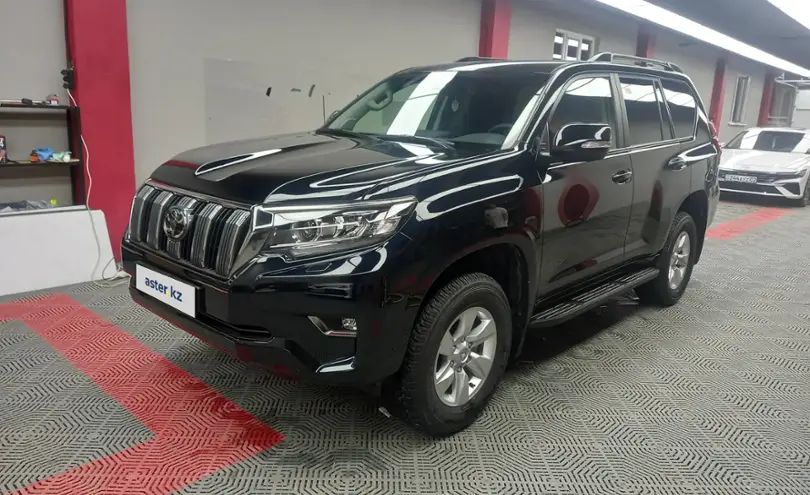 Toyota Land Cruiser Prado 2023 года за 30 000 000 тг. в Алматы