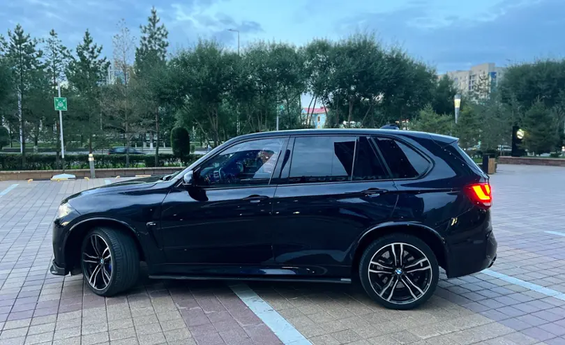 BMW X5 M 2016 года за 27 800 000 тг. в Астана