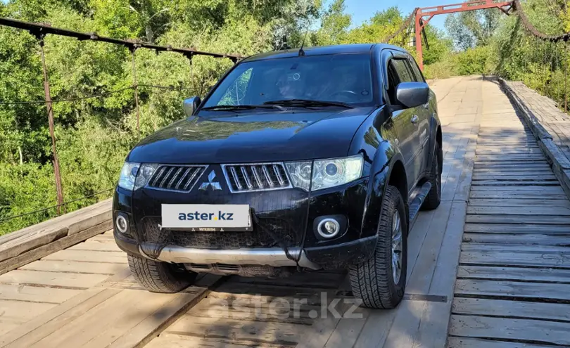 Mitsubishi Pajero Sport 2013 года за 10 200 000 тг. в Алматы