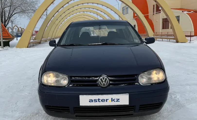 Volkswagen Golf 2000 года за 3 000 000 тг. в Караганда